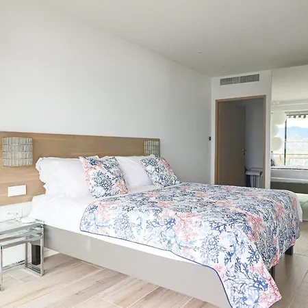 Lejlighed Le Mediterraneen - Renovated With Sea View