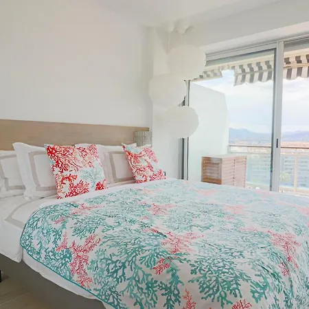 Le Mediterraneen - Renovated With Sea View * Cannes